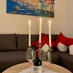 Valentino Lejlighed